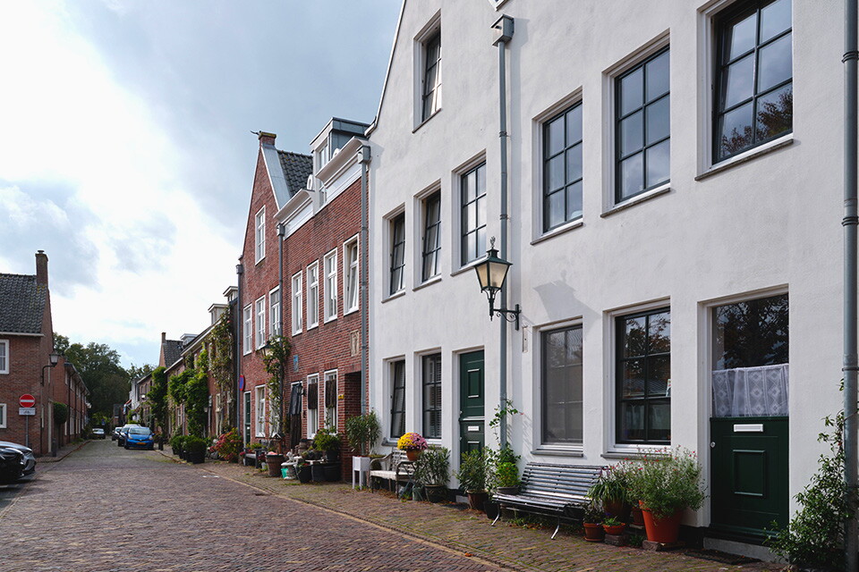 Van bemiddelen naar begeleiden